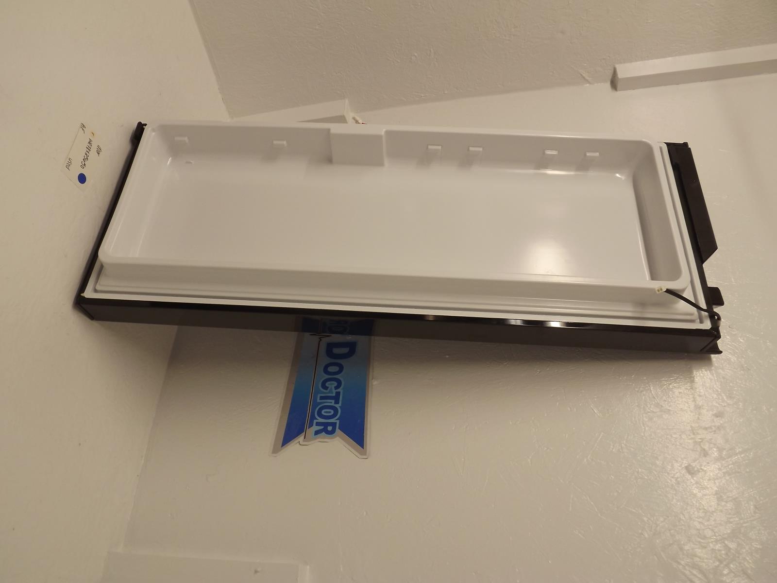 GE Refrigerator WR78X25650 Door Used GE Refrigerator WR78X25650 Door Used